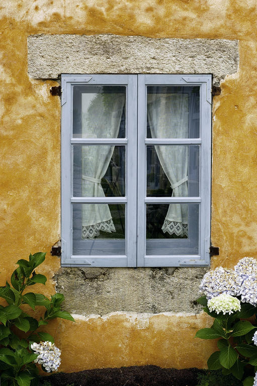 Гостевой дом Casa Do Castelo De Andrade Пуэнтедеуме Экстерьер фото